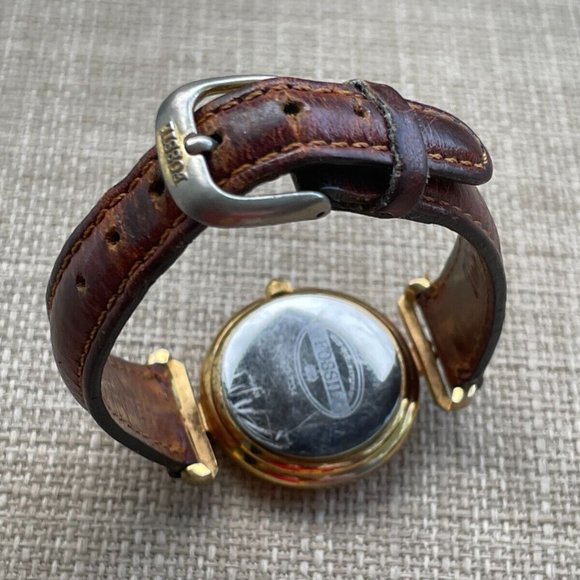 Vintage Fossil Ladies Wrist Watch Brown Leather Band Sold AS IS. for Repair - Picture 12 of 12